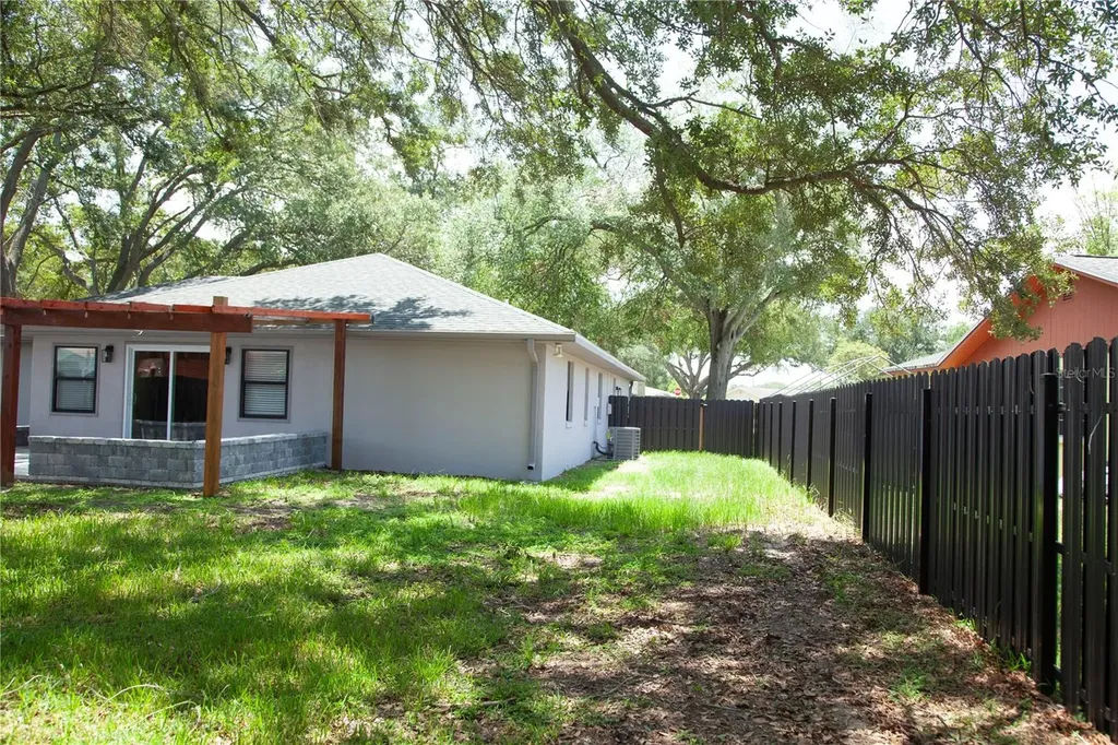 6335 Tocobega Court Lakeland FL 33813