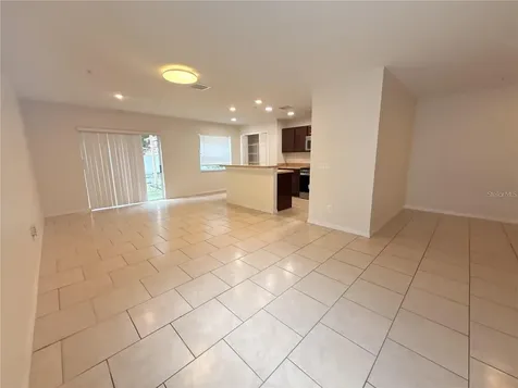 307 Prickle Pear Court Orlando FL 32824