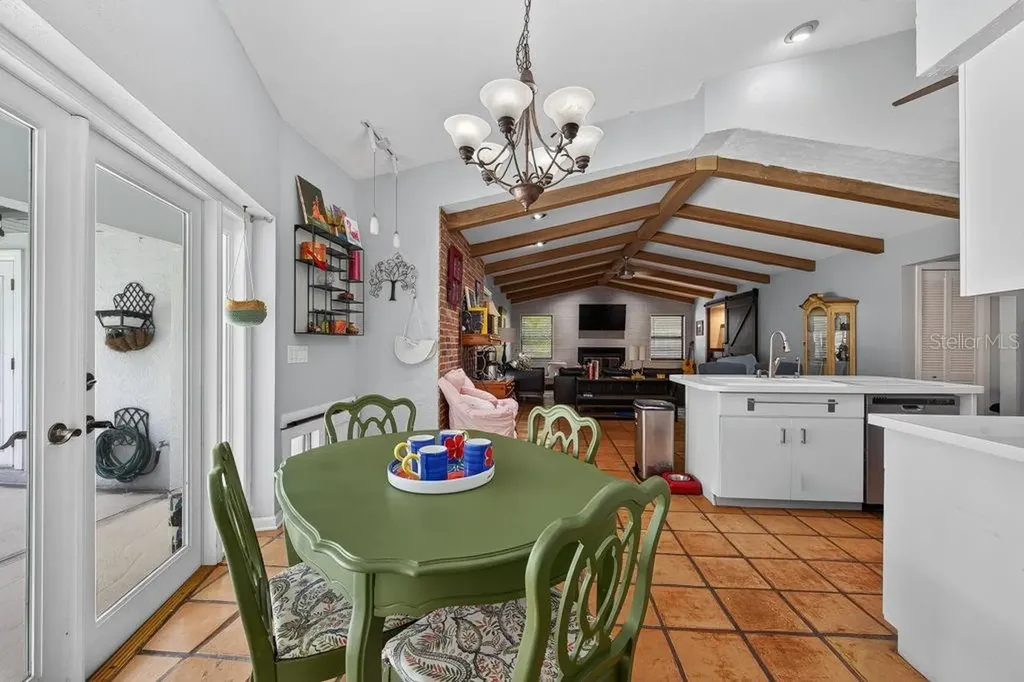 1111 Knollwood Drive Safety Harbor FL 34695