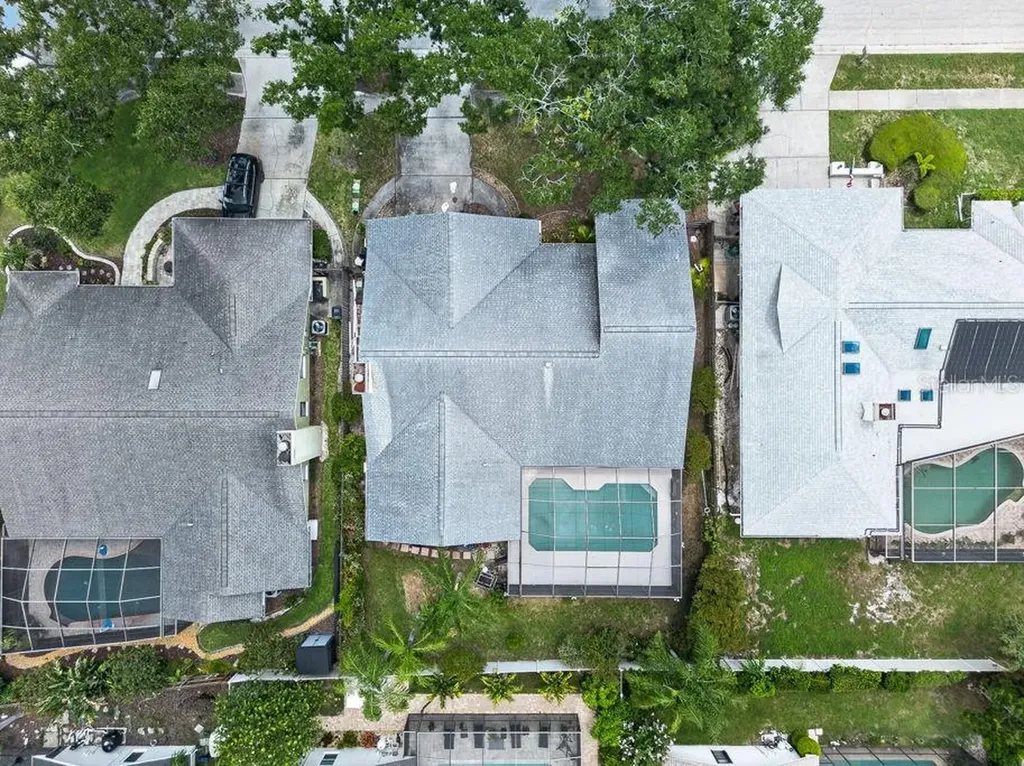 1111 Knollwood Drive Safety Harbor FL 34695