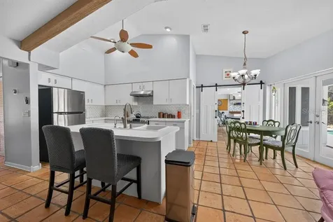 1111 Knollwood Drive Safety Harbor FL 34695
