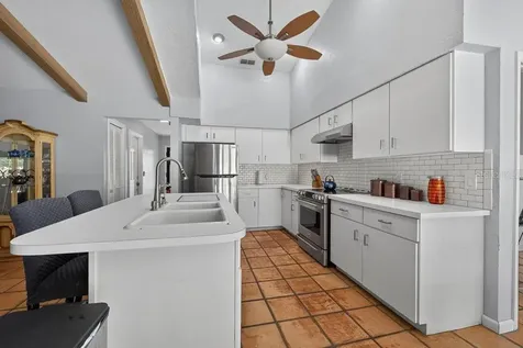 1111 Knollwood Drive Safety Harbor FL 34695