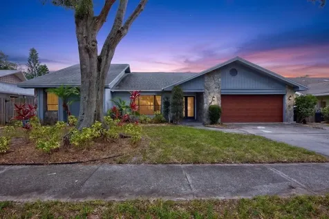 1111 Knollwood Drive Safety Harbor FL 34695