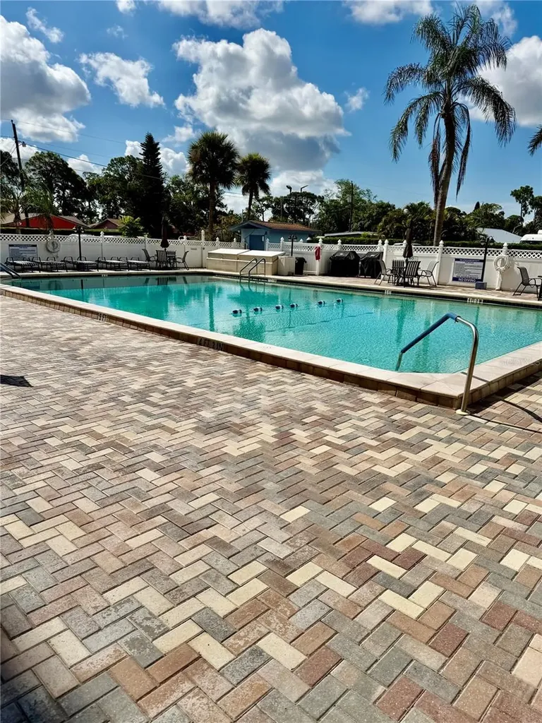 2901 26th Street W Bradenton FL 34205