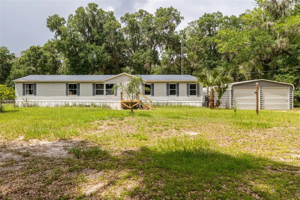 19050 NE 3rd Court Citra FL 32113