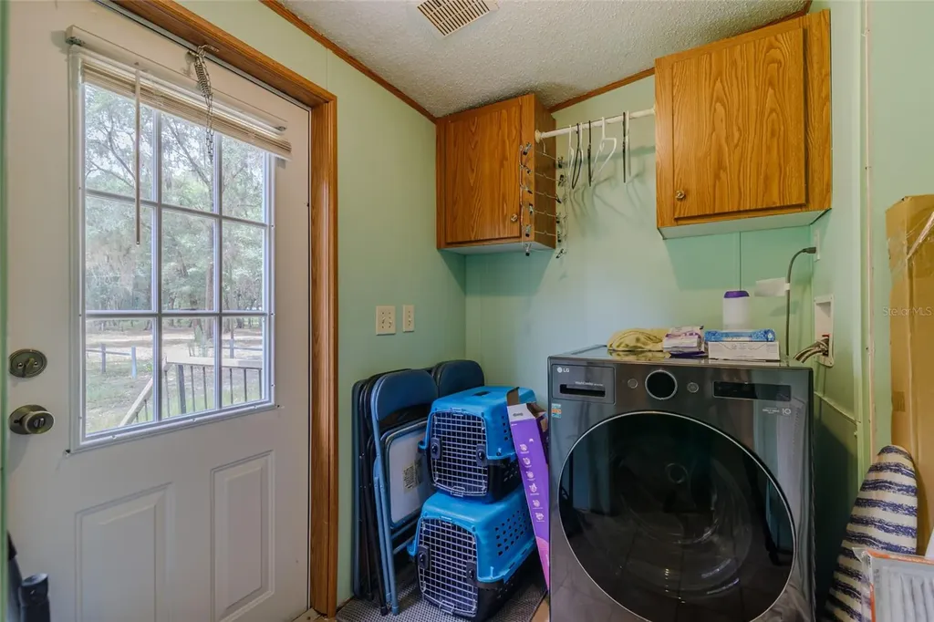 19050 NE 3rd Court Citra FL 32113