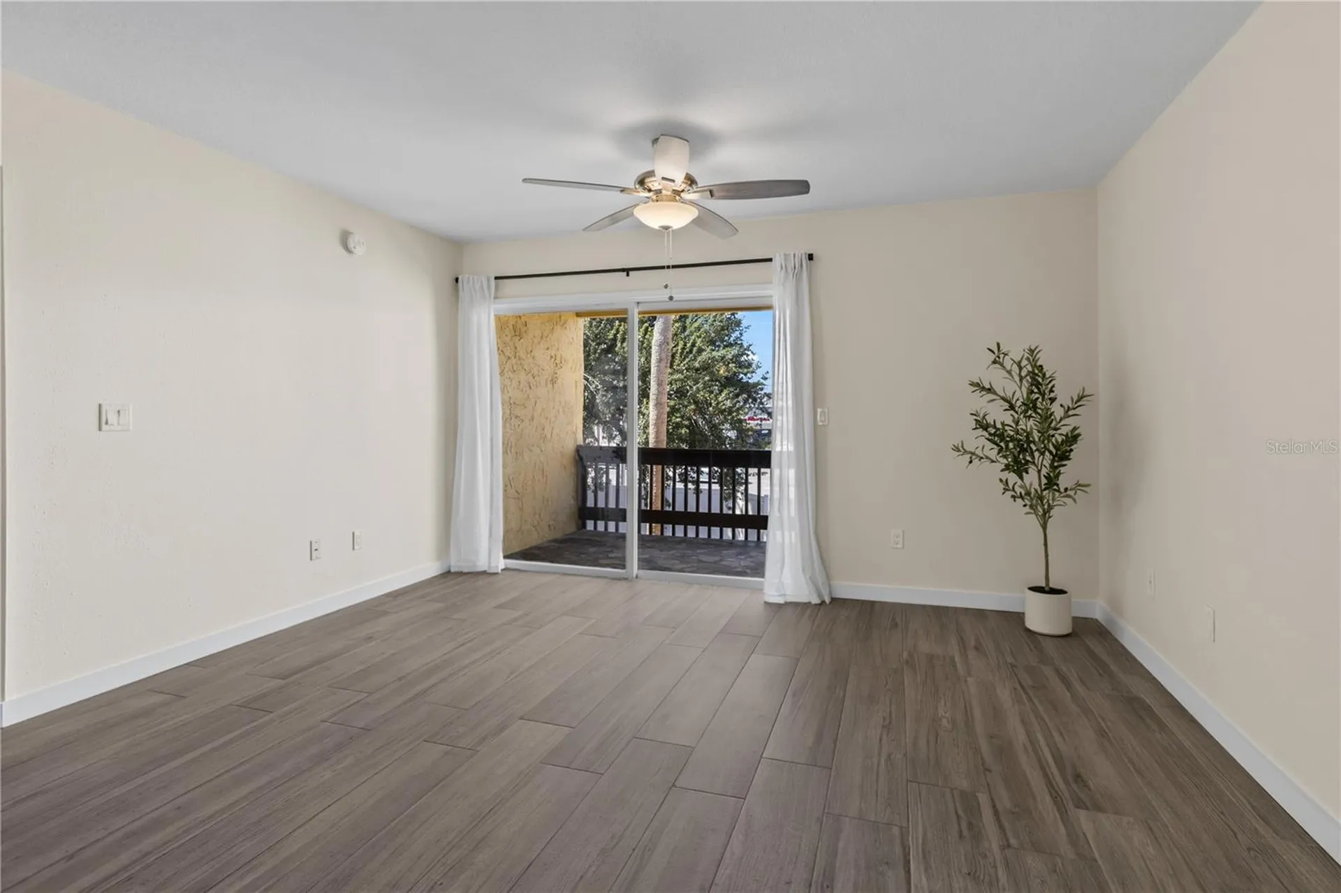 3405 Clark Road Sarasota FL 34231