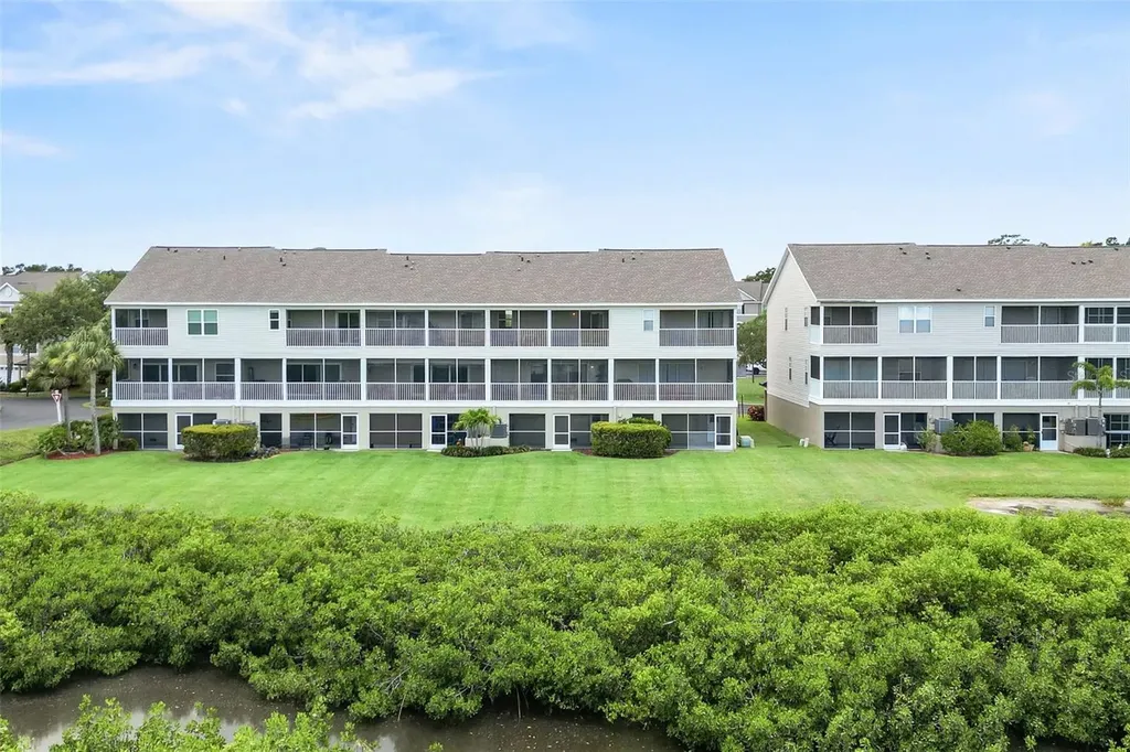 3158 Oyster Bayou Way Clearwater FL 33759