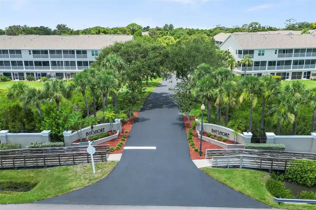 3158 Oyster Bayou Way Clearwater FL 33759