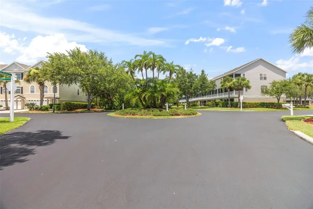 3158 Oyster Bayou Way Clearwater FL 33759