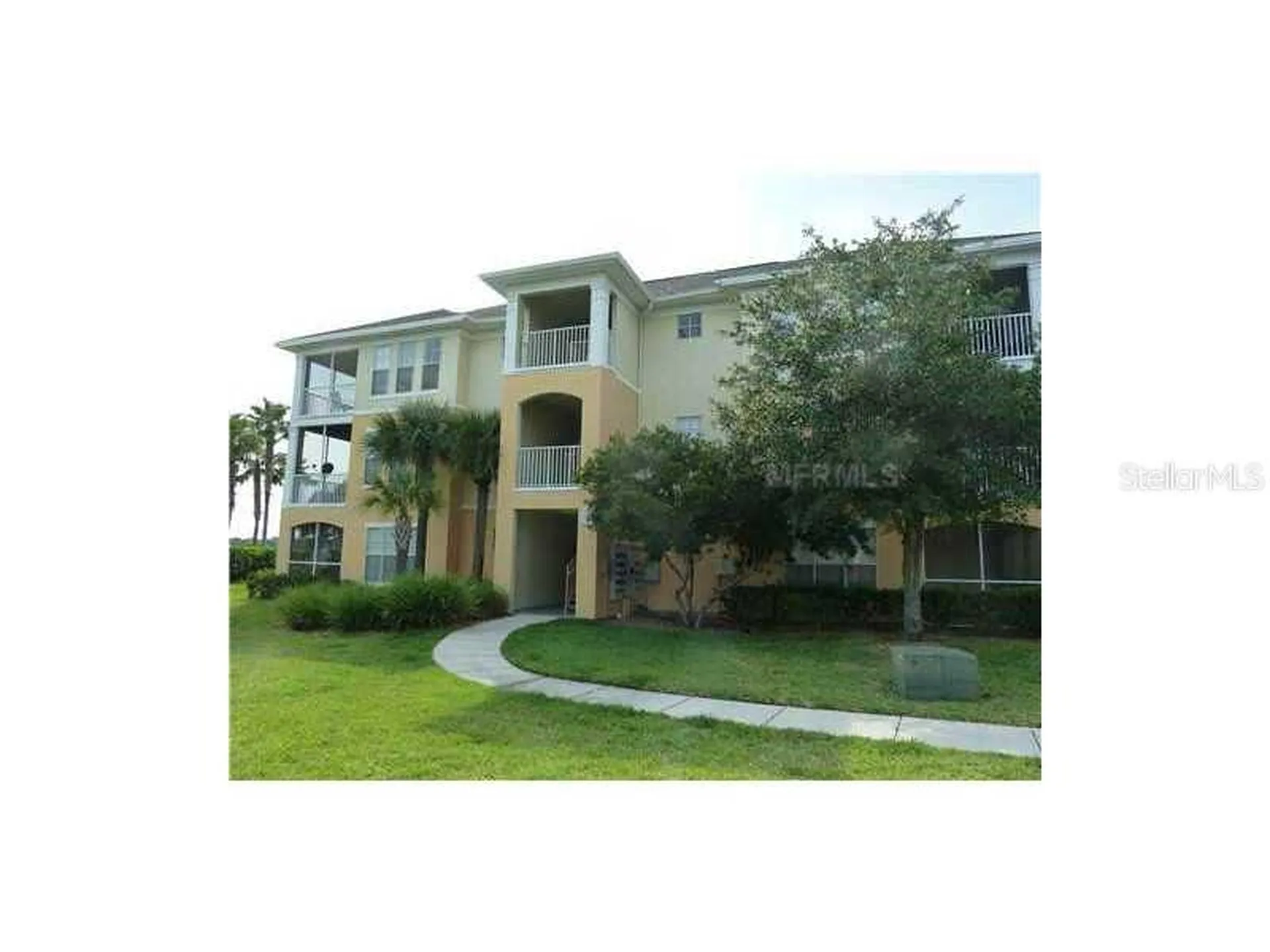 9401 Crescent Loop Circle Tampa FL 33619
