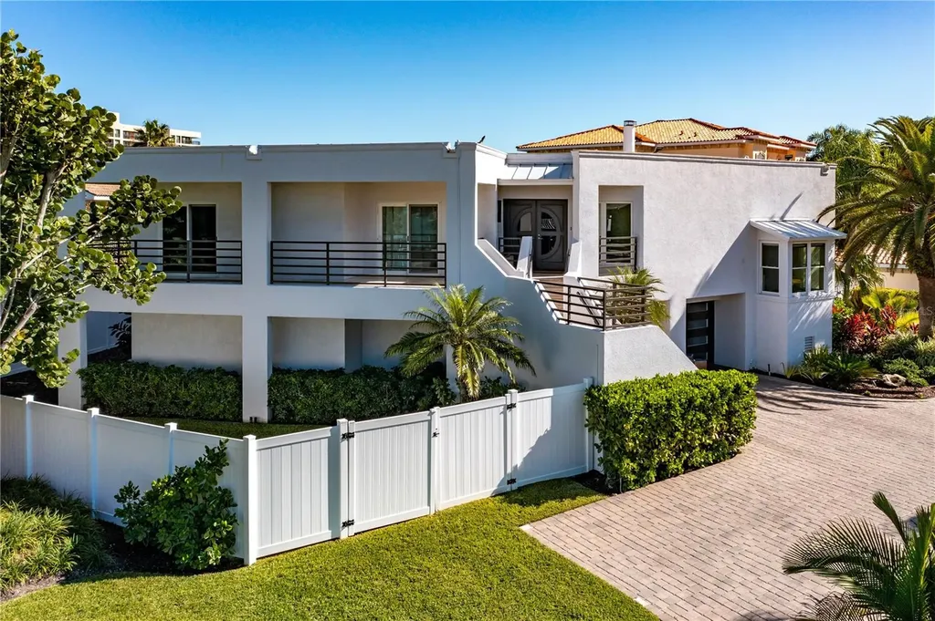 101 Harrison Avenue Belleair Beach FL 33786
