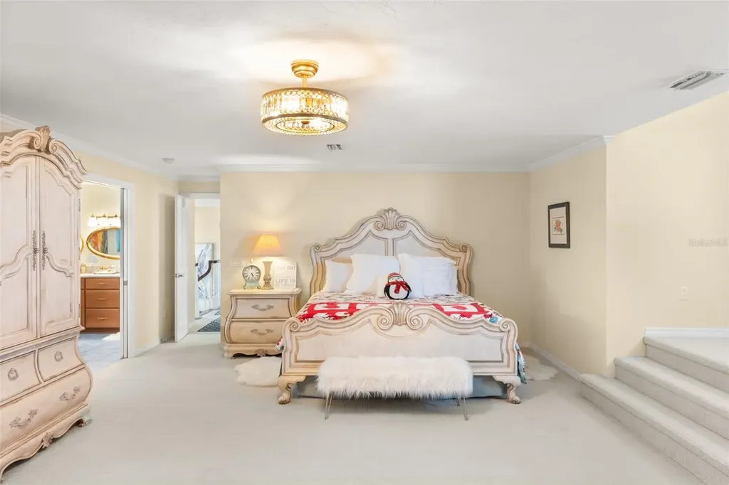 6118 Riverview Boulevard Bradenton FL 34209