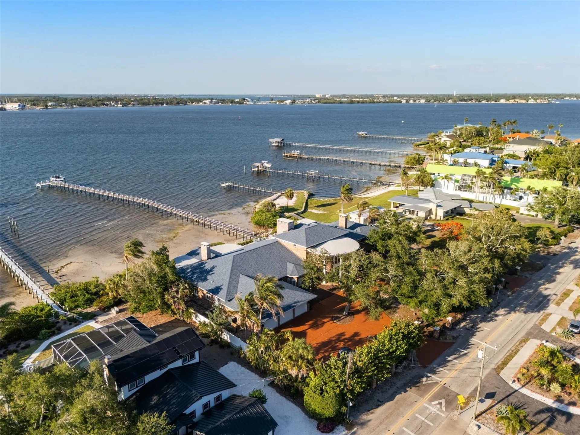 6118 Riverview Boulevard Bradenton FL 34209