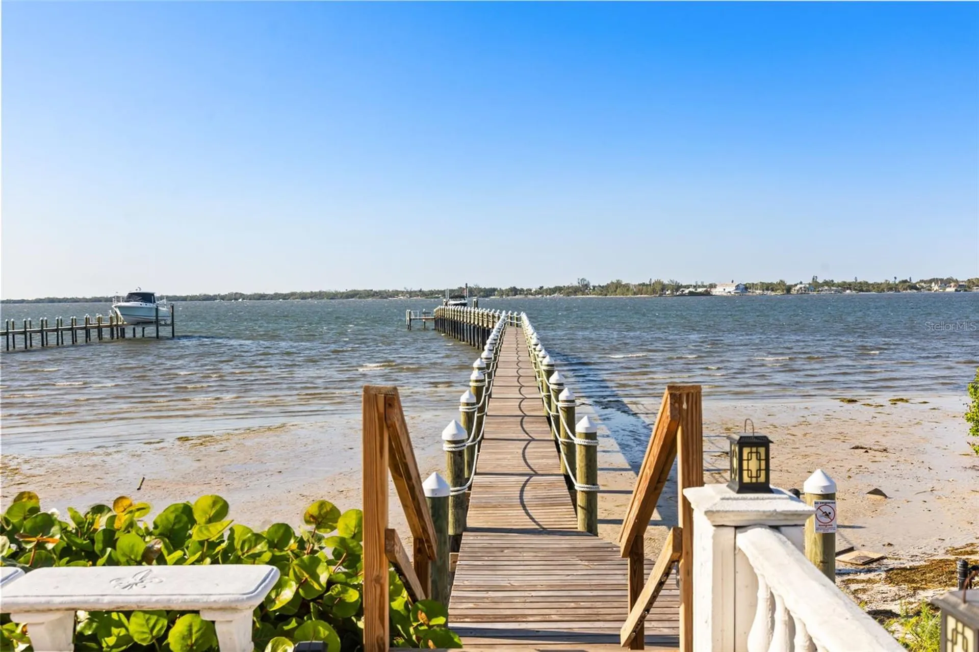 6118 Riverview Boulevard Bradenton FL 34209