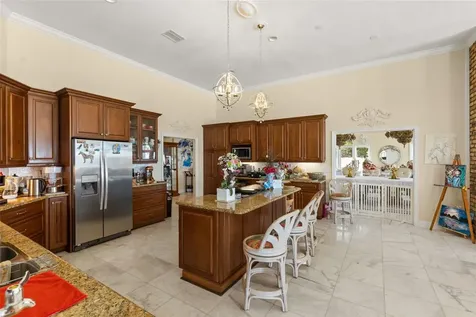 6118 Riverview Boulevard Bradenton FL 34209