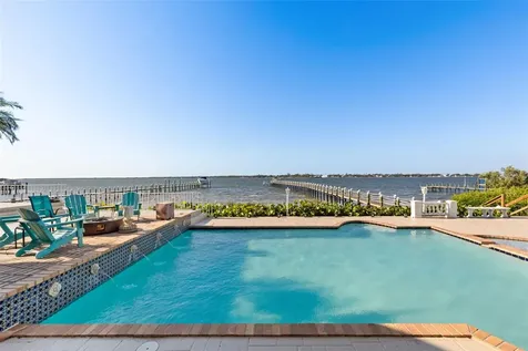 6118 Riverview Boulevard Bradenton FL 34209