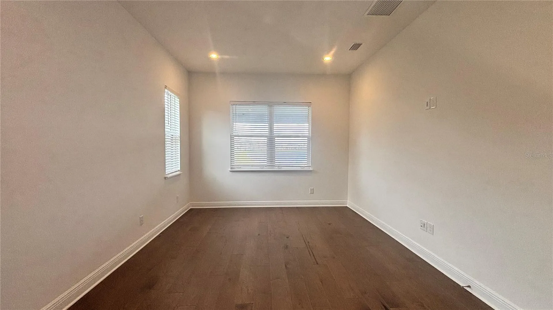 9233 Santorini Drive Orlando FL 32827