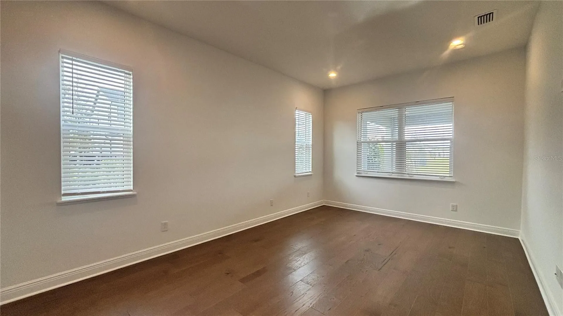 9233 Santorini Drive Orlando FL 32827