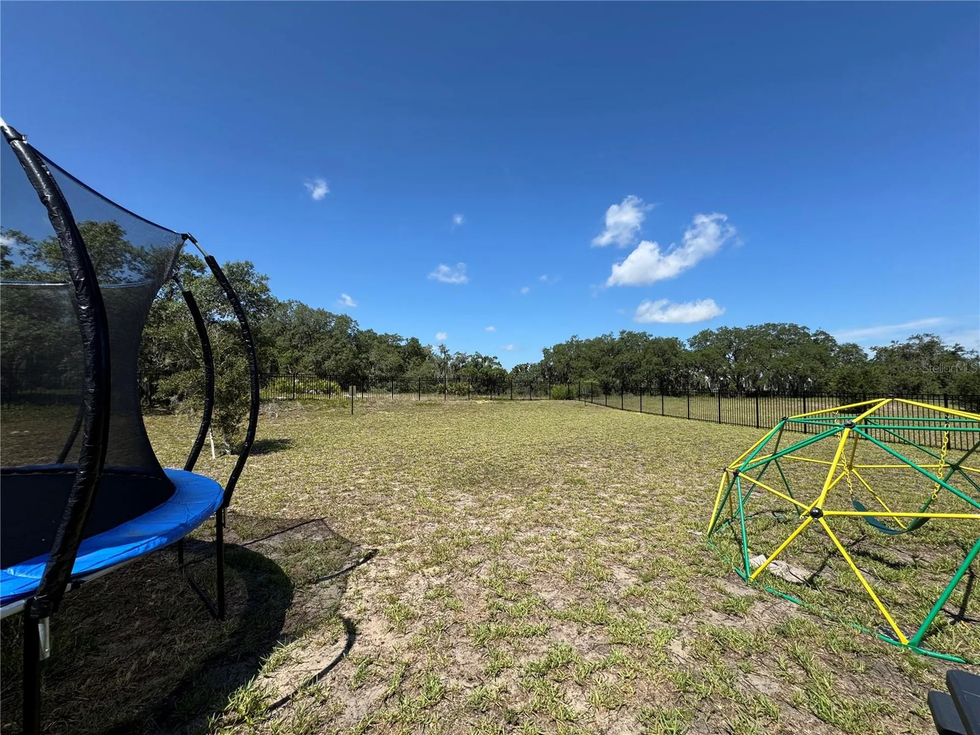 1512 Oak Marsh Loop Davenport FL 33837