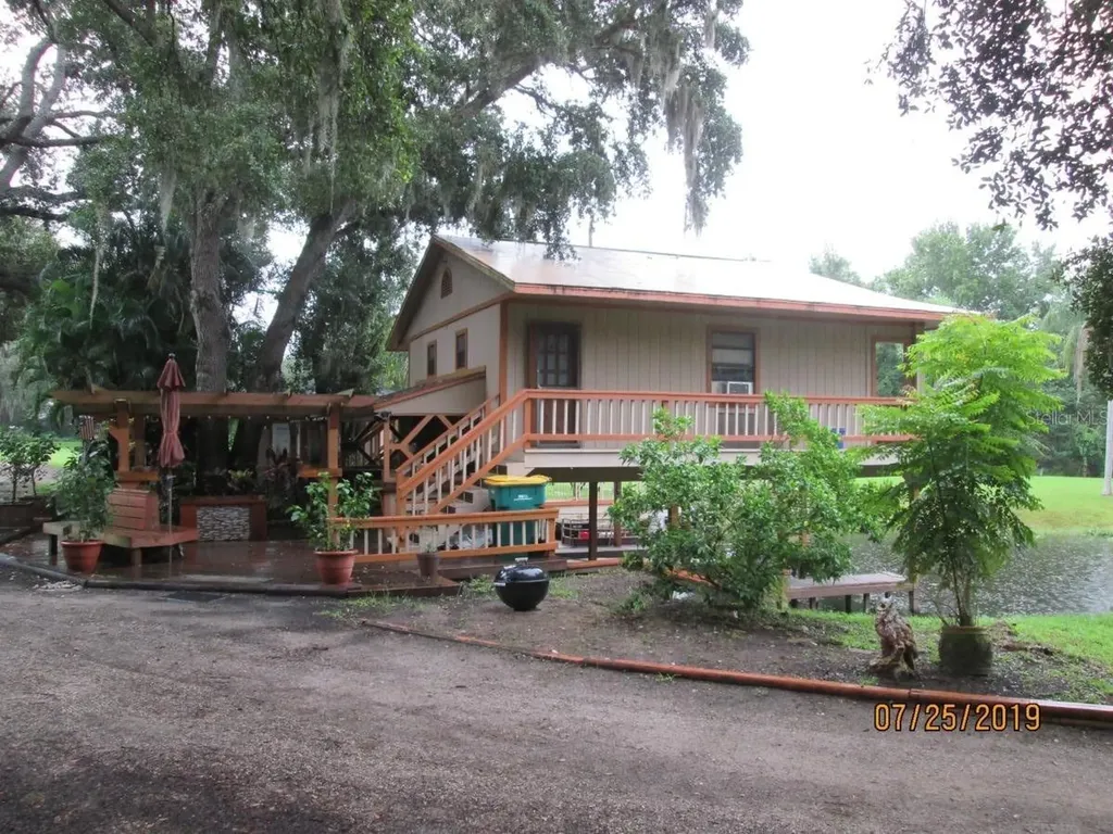 2690 E Lake Road Kissimmee FL 34744