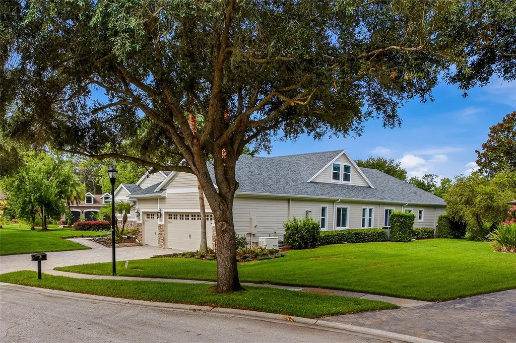 2208 Princess Julia Lane Lutz FL 33549