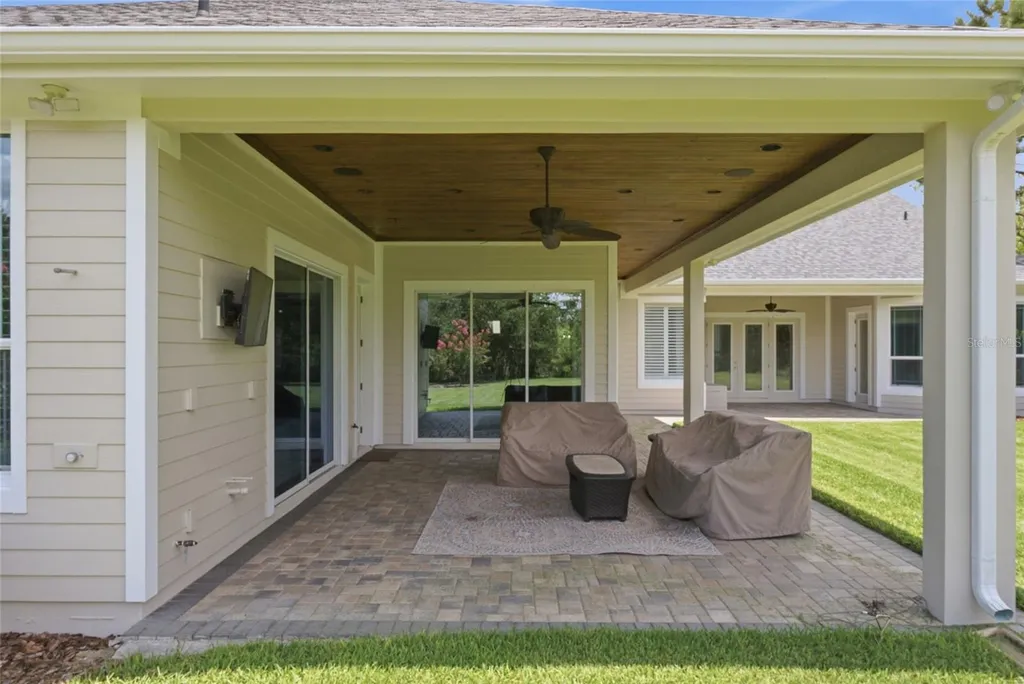 2208 Princess Julia Lane Lutz FL 33549