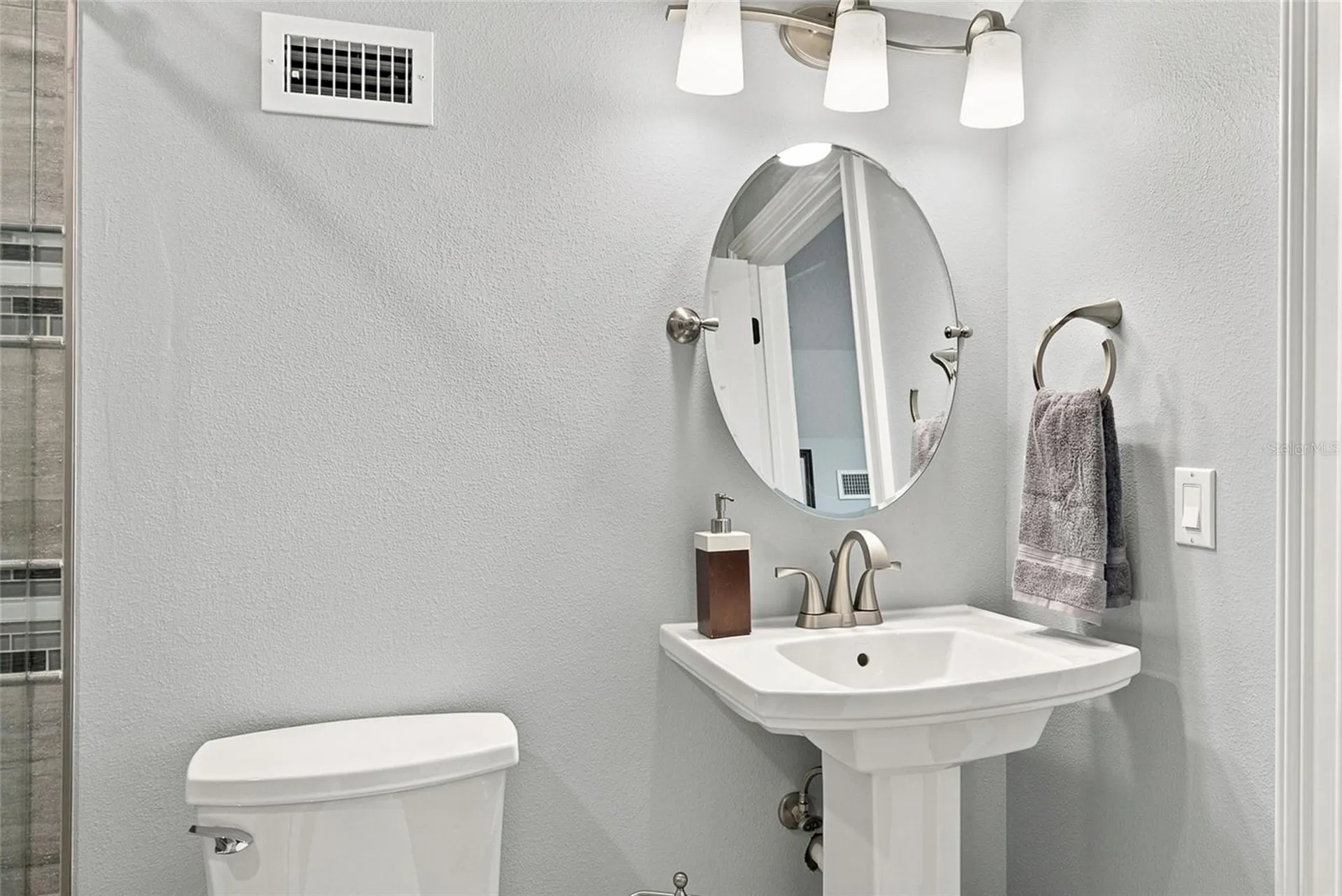 2208 Princess Julia Lane Lutz FL 33549
