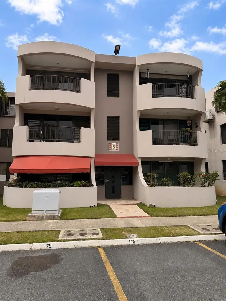 200 Calle 535 Carolina PR 00985