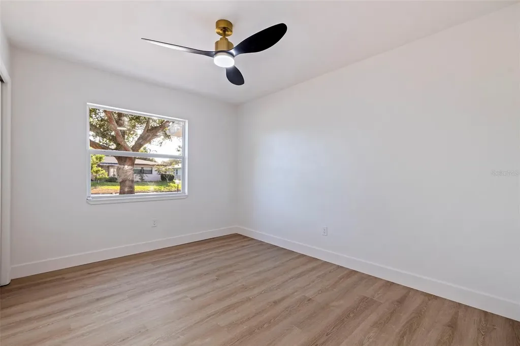 165 Pinewood Avenue Clearwater FL 33765