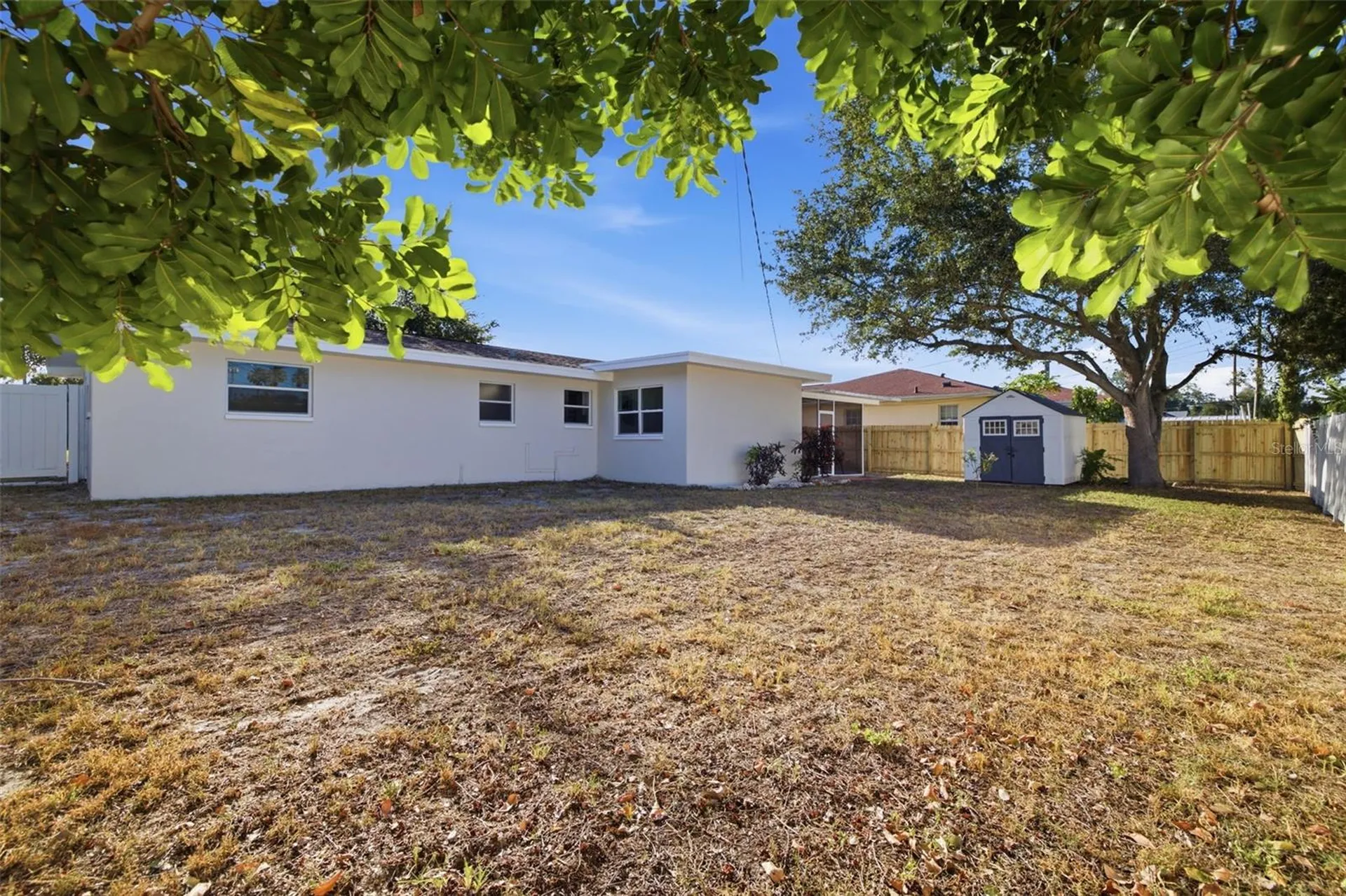 165 Pinewood Avenue Clearwater FL 33765