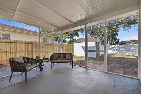 165 Pinewood Avenue Clearwater FL 33765