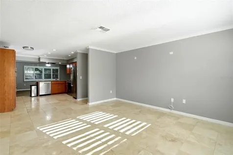 2310 29th Street N St Petersburg FL 33713