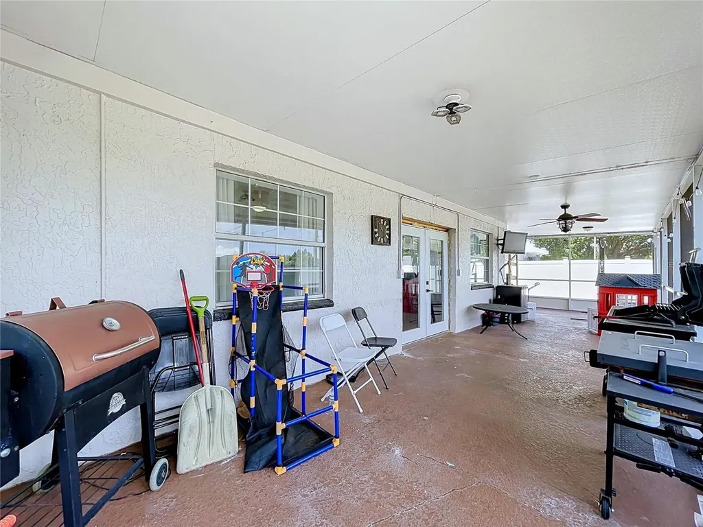 5520 Fulmar Drive Tampa FL 33625
