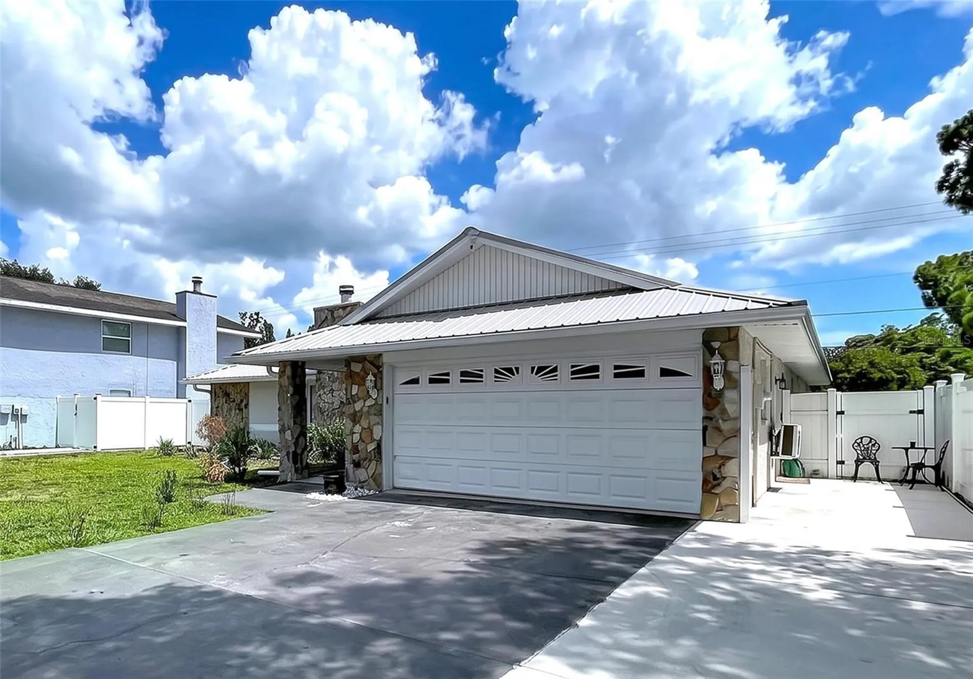 5520 Fulmar Drive Tampa FL 33625