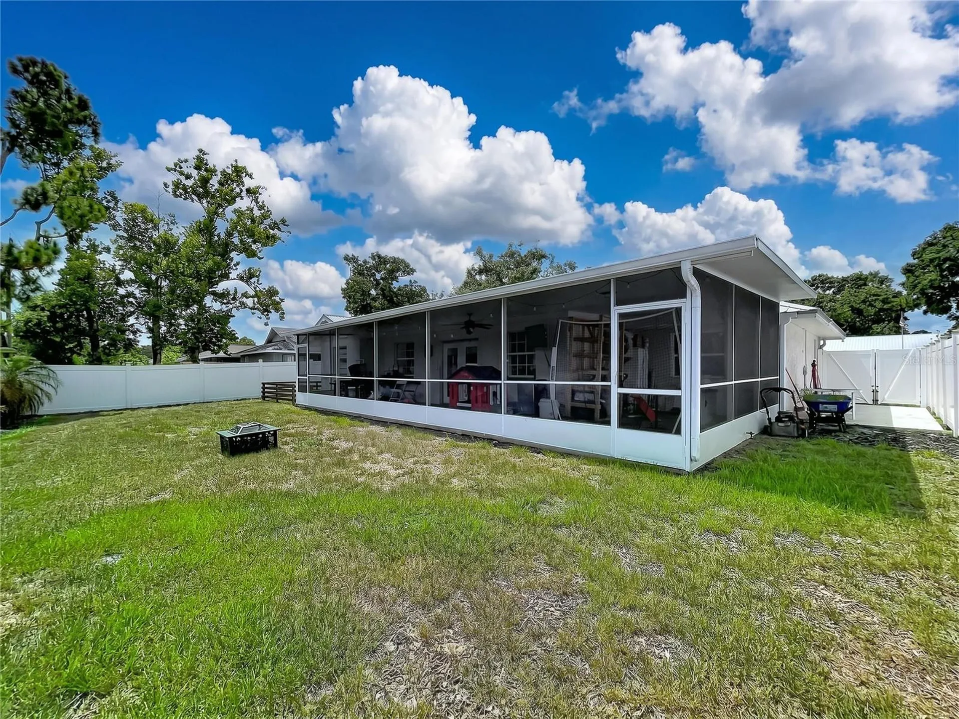 5520 Fulmar Drive Tampa FL 33625