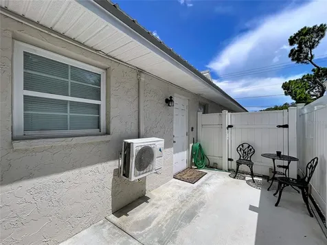 5520 Fulmar Drive Tampa FL 33625
