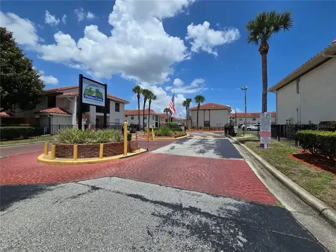 1600 Little Falls Circle Orlando FL 32807