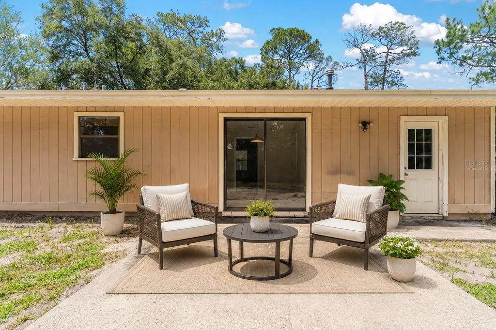 2541 NW 52nd Place Gainesville FL 32605