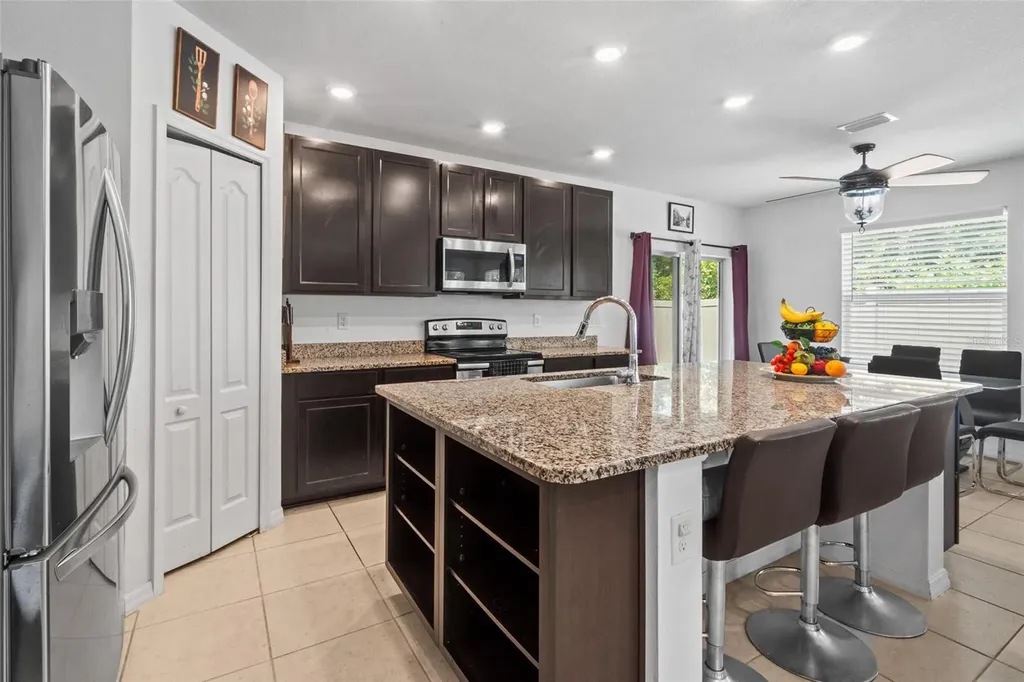 672 NW 247th Terrace Newberry FL 32669
