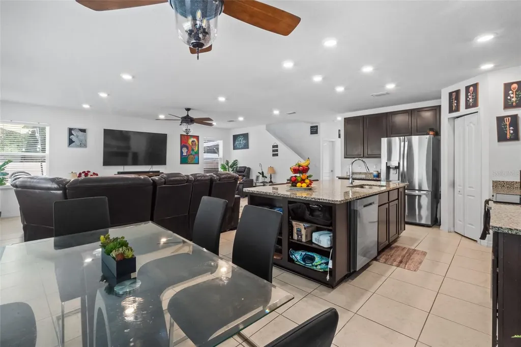 672 NW 247th Terrace Newberry FL 32669