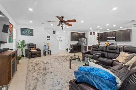 672 NW 247th Terrace Newberry FL 32669