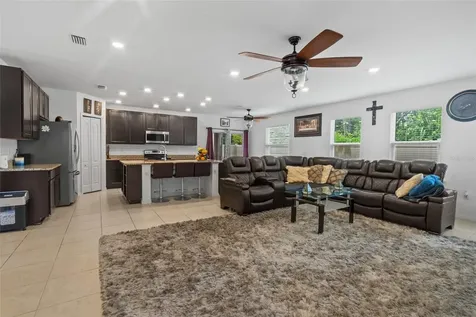 672 NW 247th Terrace Newberry FL 32669