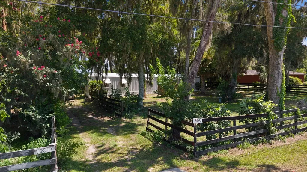 5891 SE 145th Street Summerfield FL 34491