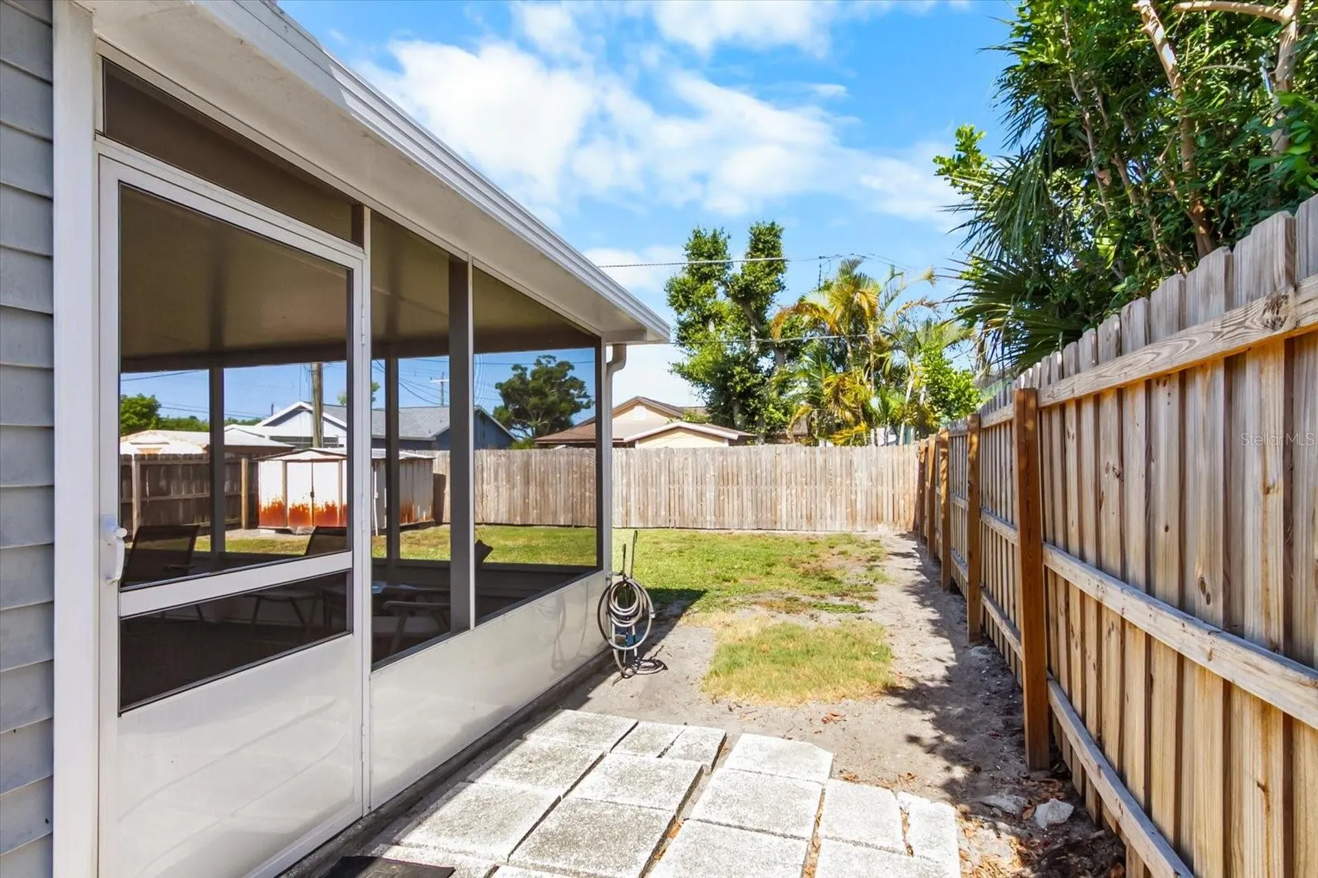 1219 Mackeral Avenue Sarasota FL 34237