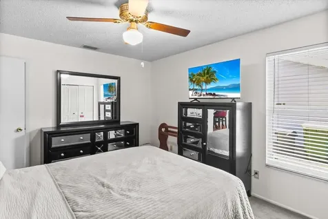 1219 Mackeral Avenue Sarasota FL 34237