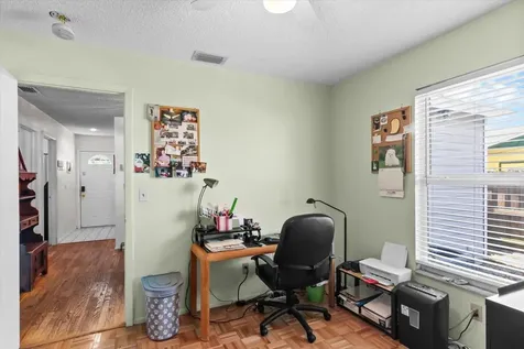 1219 Mackeral Avenue Sarasota FL 34237