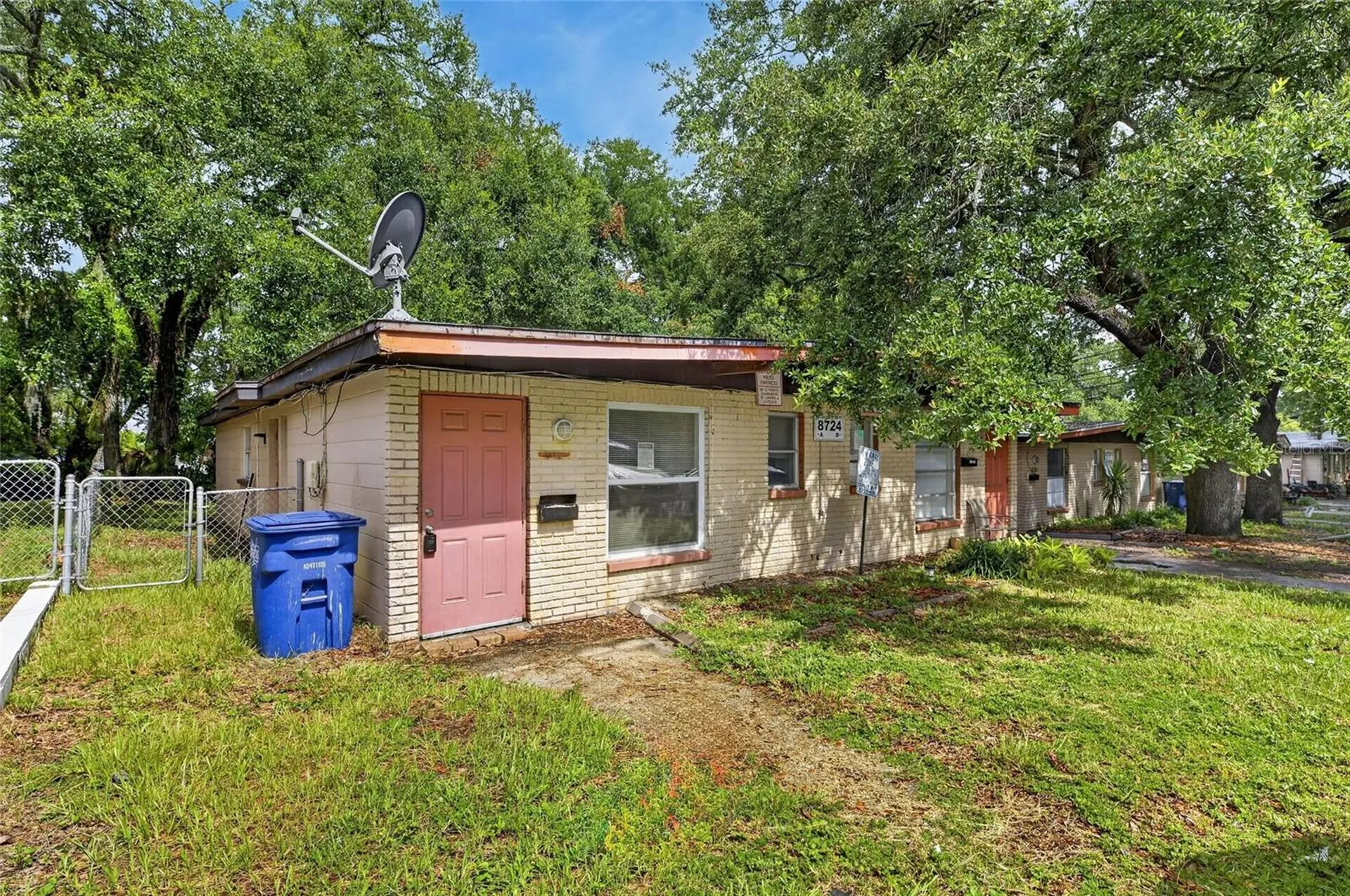 8723 & 8724 N 48th Street Tampa FL 33617