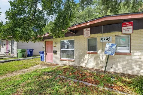 8723 & 8724 N 48th Street Tampa FL 33617