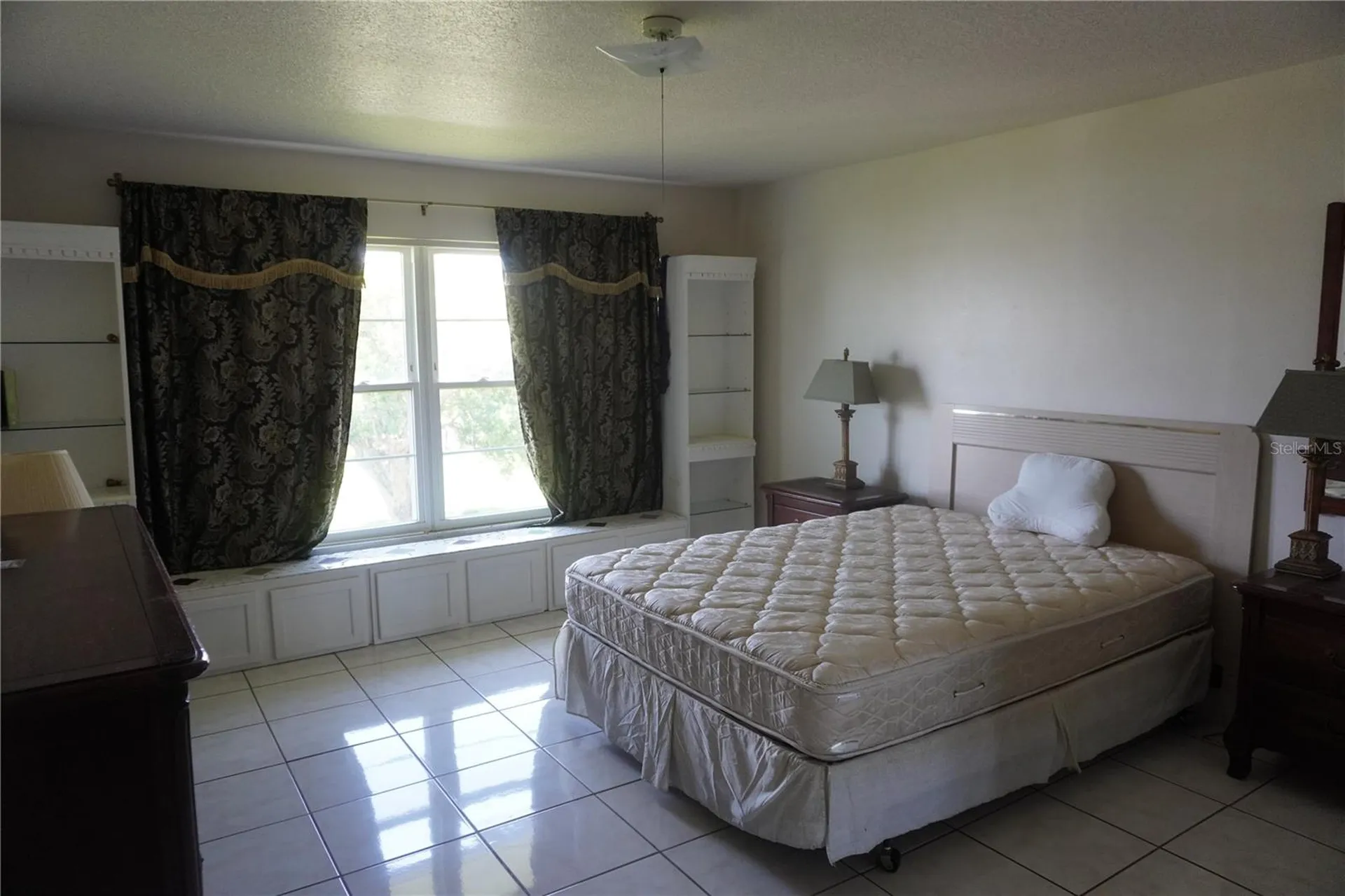 333 Lake Howard Drive NW Winter Haven FL 33880